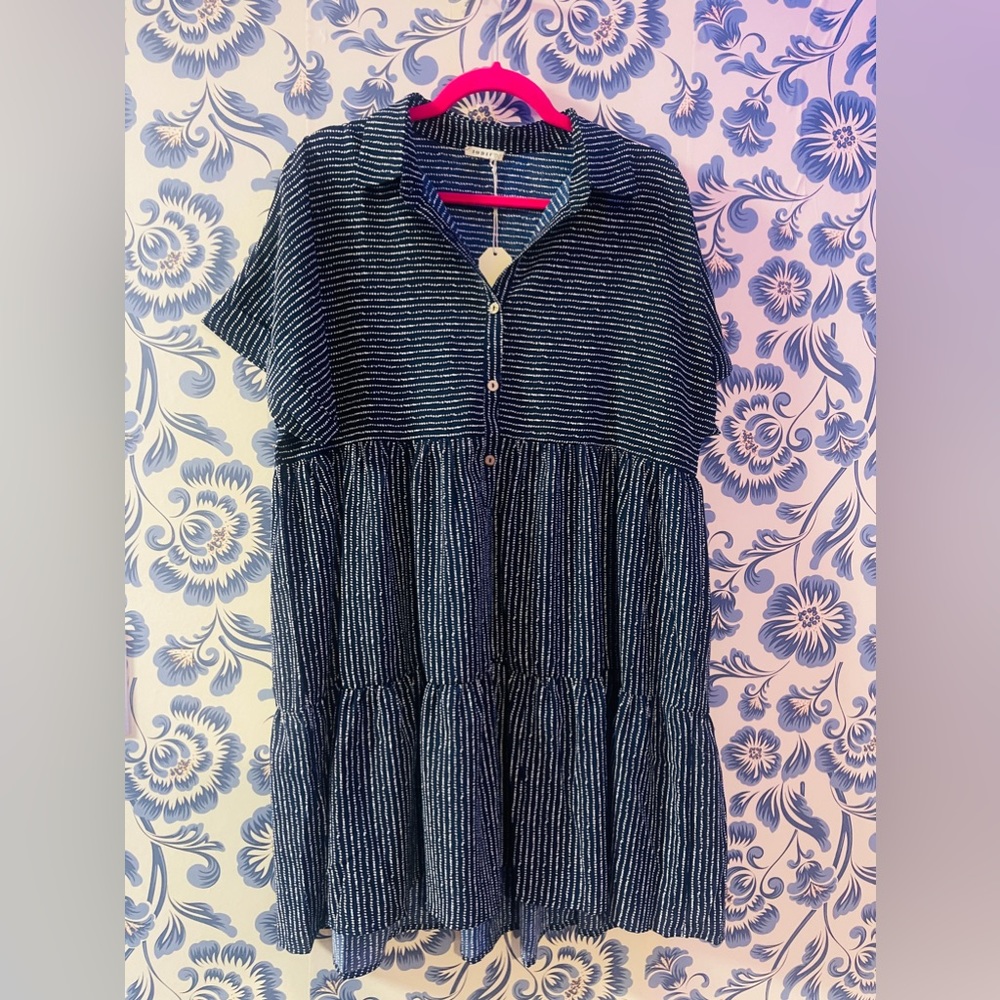 NWT Flattering Jodifl Button Detail Polka Dot Mini Dress L XL $42
